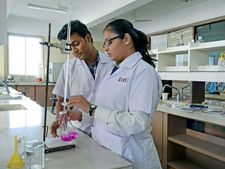 டி.ஒய். பாட்டீல் பல்கலைக்கழகத்தில் பட்டப்படிப்புகளில் சேர ஆசையா....!!