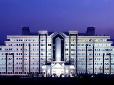 விஐடி பல்கலைக்கழகத்தில் சட்டப் படிப்பு படிக்க போகலாமா....!!