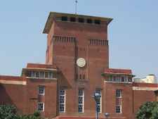 யு.ஜி. படிப்புகள்: விண்ணப்பங்களை வரவேற்கிறது டெல்லி பல்கலை...!!