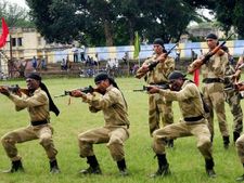  மத்திய ரிசர்வ் போலீஸ் படையில் சப்-இன்ஸ்பெக்டர் பணி... விண்ணப்பிக்க தயாரா?