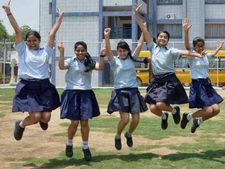 மொழித் தேர்வில் நோ சென்டம்... மற்றப் பாடங்களில் முழு மதிப்பெண் பெற்றவர்கள் பட்டியல்...!