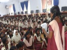 தமிழ்நாட்டின் மாவட்ட வாரியாக சிறப்பாக  செயல்படும் தொடக்க மற்றும் நடுநிலைப்பள்ளிகளுக்கு கௌரவம் 