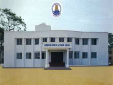 உயர்கல்வி மன்றத்தின் காலிப்பணியிடங்களால் கல்லுரி நலத்திட்டங்கள் முடக்கம் 