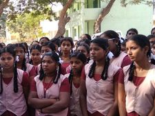 தனியார் பள்ளிகளில் கூடுதல் கட்டணம்: கடலூர் ஆட்சியர் கிடுக்குப்பிடி!