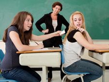 செய்முறைத் தேர்வில் புதிய கட்டுப்பாடு - மாணவர்களுக்கு கிடுக்குப்பிடி..!