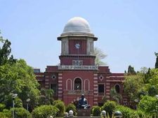 அண்ணா பல்கலை தேர்வு முறைகேடு - 37 பணியாளர்கள் பணி நீக்கம்.!