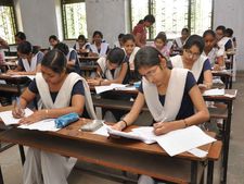 மார்ச் 27 முதல் 10-ம் வகுப்பு பொதுத் தேர்வு- அட்டவணை வெளியீடு!