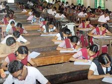 10-ம் வகுப்பு பொதுத் தேர்விற்கான ஹால் டிக்கெட் மார்ச் 11ம் தேதி வெளியாகும்!!