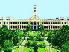 Coronavirus (COVID-19): அண்ணாமலைப் பல்கலைக் கழக தேர்வுகள் ஒத்திவைப்பு!