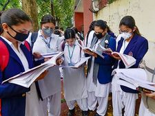 CBSE Exam: ஜூலை 1 முதல் சிபிஎஸ்இ பொதுத் தேர்வுகள் தொடங்கும்! அட்டவணை வெளியீடு!