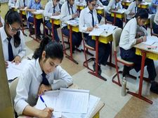 1 முதல் 9-ம் வகுப்புக்கு தேர்வா? தனியார் பள்ளிகளுக்கு எச்சரிக்கை!!