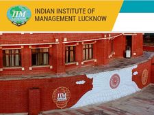 வேலை, வேலை, வேலை..! கைநிறைய ஊதியத்துடன் ஐஐஎம்-யில் வேலை!