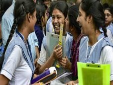 10-ம் வகுப்பில் ஆல் பாஸ்! இந்த முறை மாணவர்களே அதிக தேர்ச்சி!!