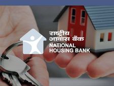 ரூ.10 லட்சம் ஊதியத்தில் தேசிய வீட்டு வசதி வங்கியில் பணியாற்ற ஆசையா?