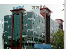 ரூ.50 ஆயிரம் ஊதியத்தில் பொறியியல் பட்டதாரிகளுக்கு கொட்டிக்கிடக்கும் அரசு வேலைகள்!