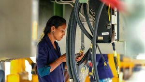 எதிர்காலத்தில் வாய்ப்புகளை அள்ளித் தரப்போகும் போகும் டிப்ளமோ படிப்புகள்