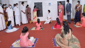 மாணவர்களுக்கு வரப்பிரசாதமாகும் இல்லம் தேடிக் கல்வி!