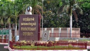 திருச்சி பாரதிதாசன் பல்கலை.யில் காத்திருக்கும் பணியிடங்கள்...!