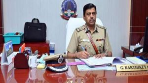 திருச்சியில் காத்திருக்கும் அரசு பணியிடங்கள்...விண்ணப்பிக்க ரெடியா...!!!