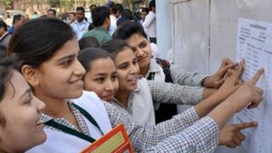 வரும் 10-ம் தேதி எஸ்எஸ்எல்சி தேர்வு முடிவுகள் ரிலீஸ்...ஆவலுடன் காத்திருக்கும் மாணவச் செல்வங்கள்...!!