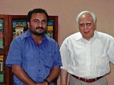Wrong Queries Encore In IIT JEE 2012 : Anand Kumar