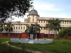 Allahabad University Strives To Improve Quality of Education