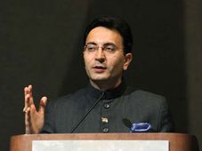 Employability a great challenge in India: Jitin Prasada 