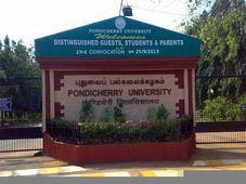Pranab Mukherjee at 23rd annual convocation Pondicherry University
