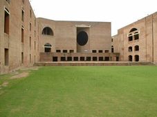 Foreign Professors Strive To Join IIM-Ahmedabad