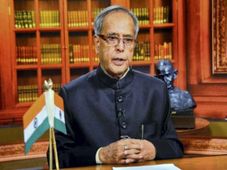 Indian curriculum should encourage research, innovation: President 