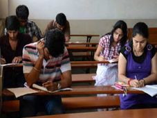 Take steps on fixing fees: private engineering colleges to government