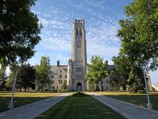 University of Toledo to offer 4-year degree at Schoolcraft College 