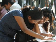 What is the cut-off marks for Top B schools in India?