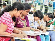 HRD Ministry wants JEE Main, JEE Advanced to be combined as one exam
