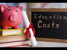 Student debt should not follow farmer debt path: RBI governor