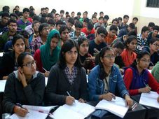 Prioritise Indian languages in schools and colleges: SSUN