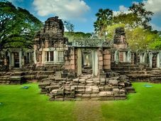 Careers In History: What Are The Career Opportunities For History Students