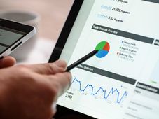 What Is The Work Of A Market Research Analyst? Salary & Scope 