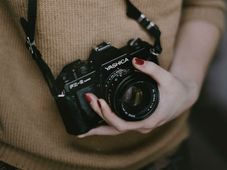 Want To Grow As A Professional Photographer? Think About Online Courses 