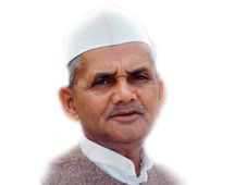 Lal Bahadur Shastri Quotes: Top 13 Quotes That Inspire Students 