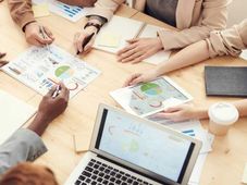 Career In Fintech: A Look At Job Options And Opportunities In This Emerging Field 