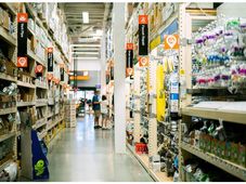 Retail industry: Consolidation wave likely to continue in 2023 amid Covid clouds