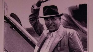 Dr Ambedkar Life's Journey: Baba Saheb Would Be On Indian Currency If It Wasn't Gandhi Ji 