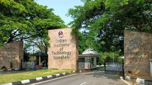 IIT Guwahati has launched an online Bachelor of Science degree programme in data science and Artificial Intell