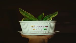 Dr. Sarvapalli Radhakrishnan's Inspirational Quotes on Teacher's Day 2023