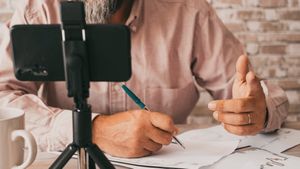 Courses and Certifications for Students Interested in Content Writing