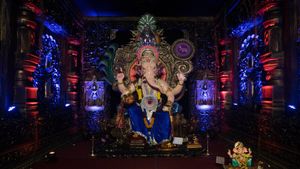 Essay on Ganesh Chaturthi 2023: Celebrating the Remover of Obstacles