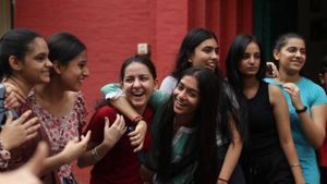 CBSE Single Girl Child Scholarship 2023 registration begins