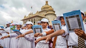 Karnataka Government Makes Reading 'Preamble' Mandatory in All Schools
