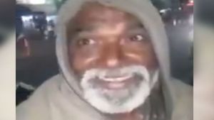 Why does India have Beggars?